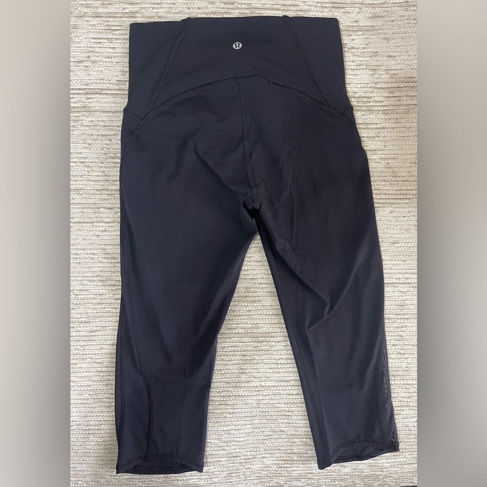 Lululemon Mesh Calf Leggings Black